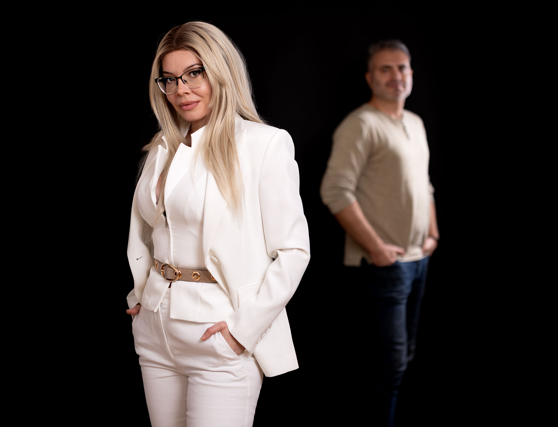 Ioana Angela Dosinescu și Marius Florin Dosinescu, fondatorii ProFlorist