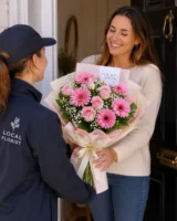 Buchet trandafiri roz si gerbera roz – imaginea 2