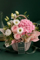 Aranjament Floral Premium cu Lisianthus și Hortensie Albe și Roz – imaginea 3
