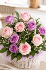 Buchet Premium cu Gypsophila și Trandafiri Mov și Roz – imaginea 3